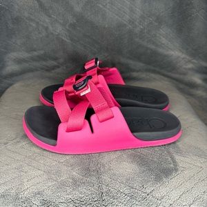 Chaco-Chillos-Slides-Sandals-Pink-Black-Girls size 4